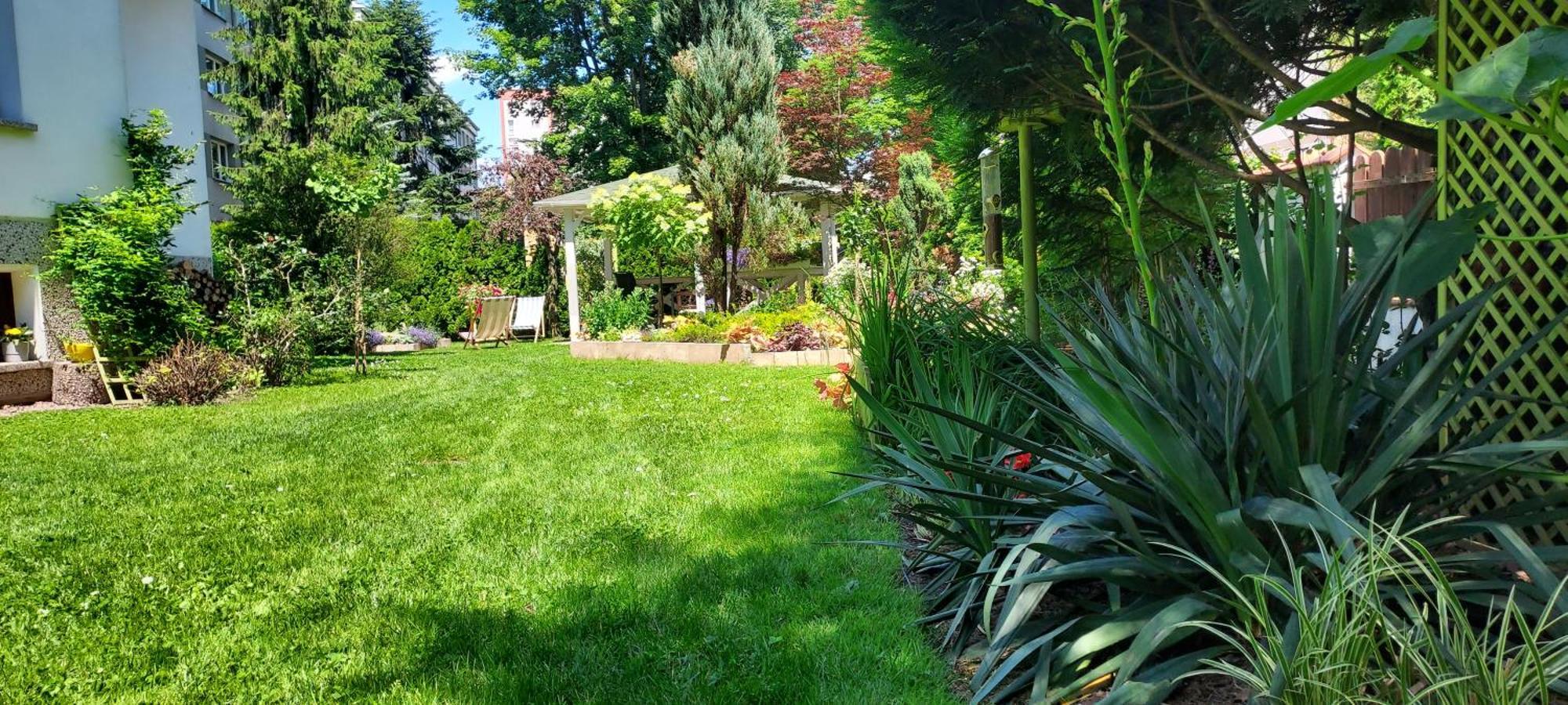 Appartamento Hidden Gem Garden Cracovia Esterno foto